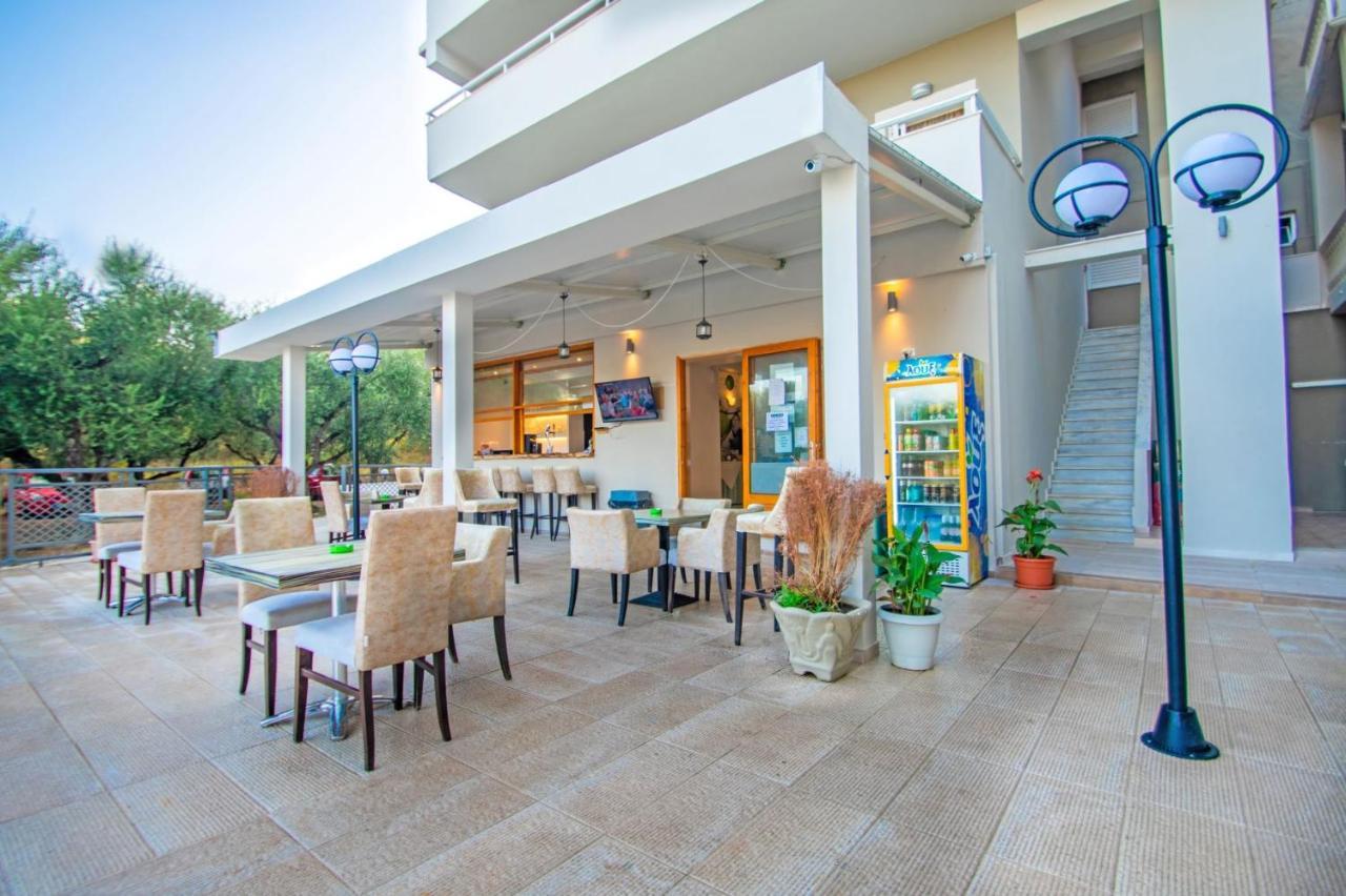 Hotel Emilia Закінф Екстер'єр фото