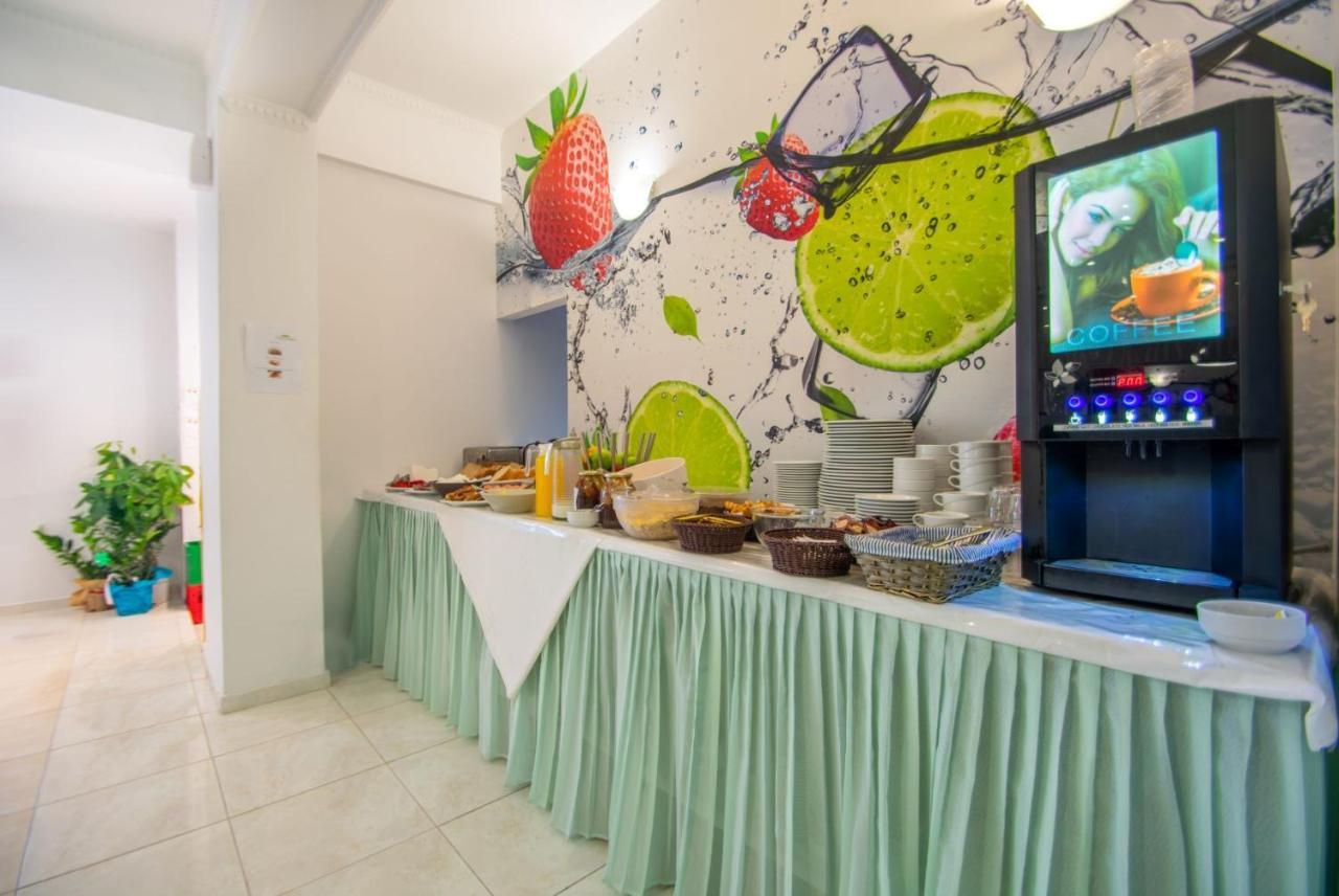 Hotel Emilia Закінф Екстер'єр фото