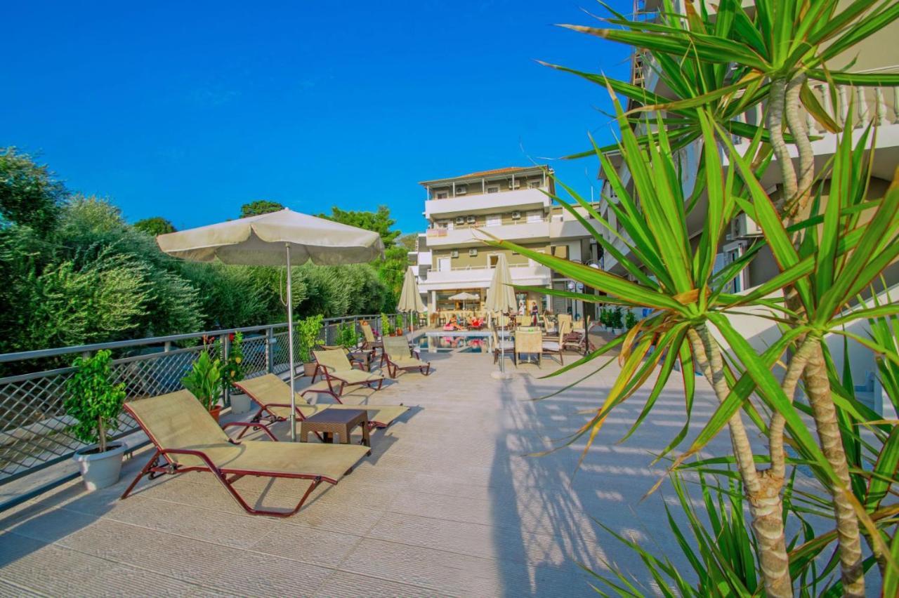 Hotel Emilia Закінф Екстер'єр фото
